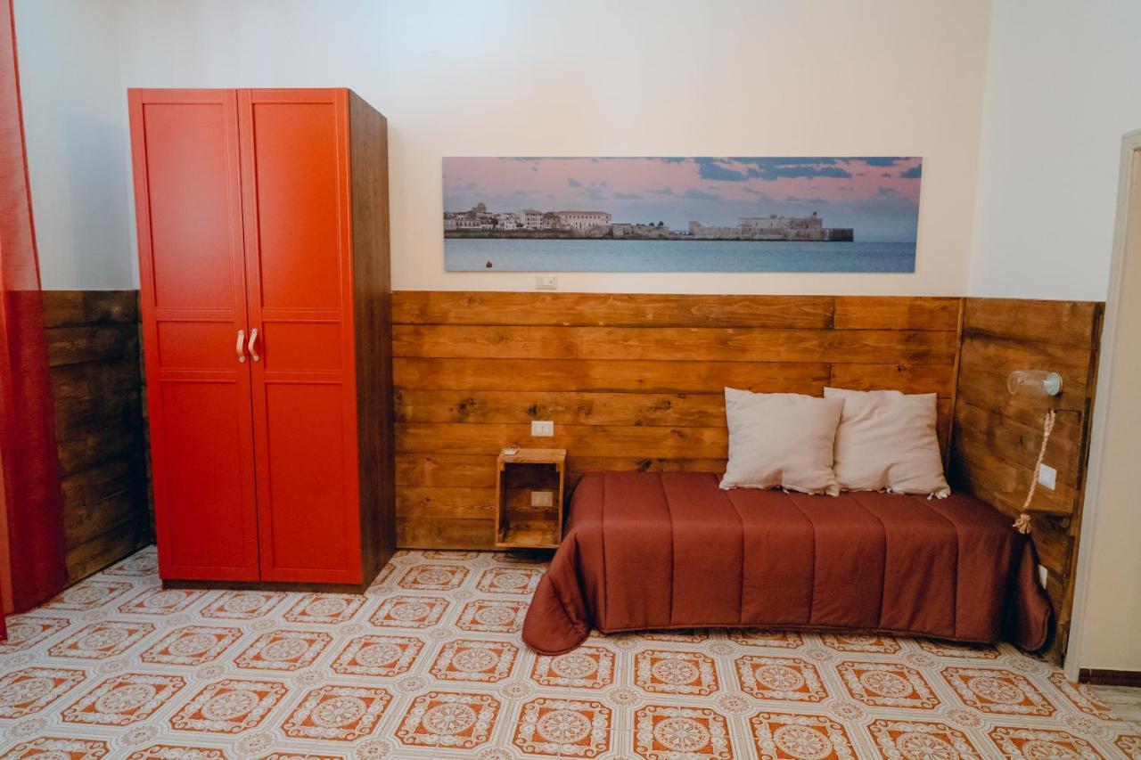 Syracuseapartments Il Mare Di Ortigia Luaran gambar