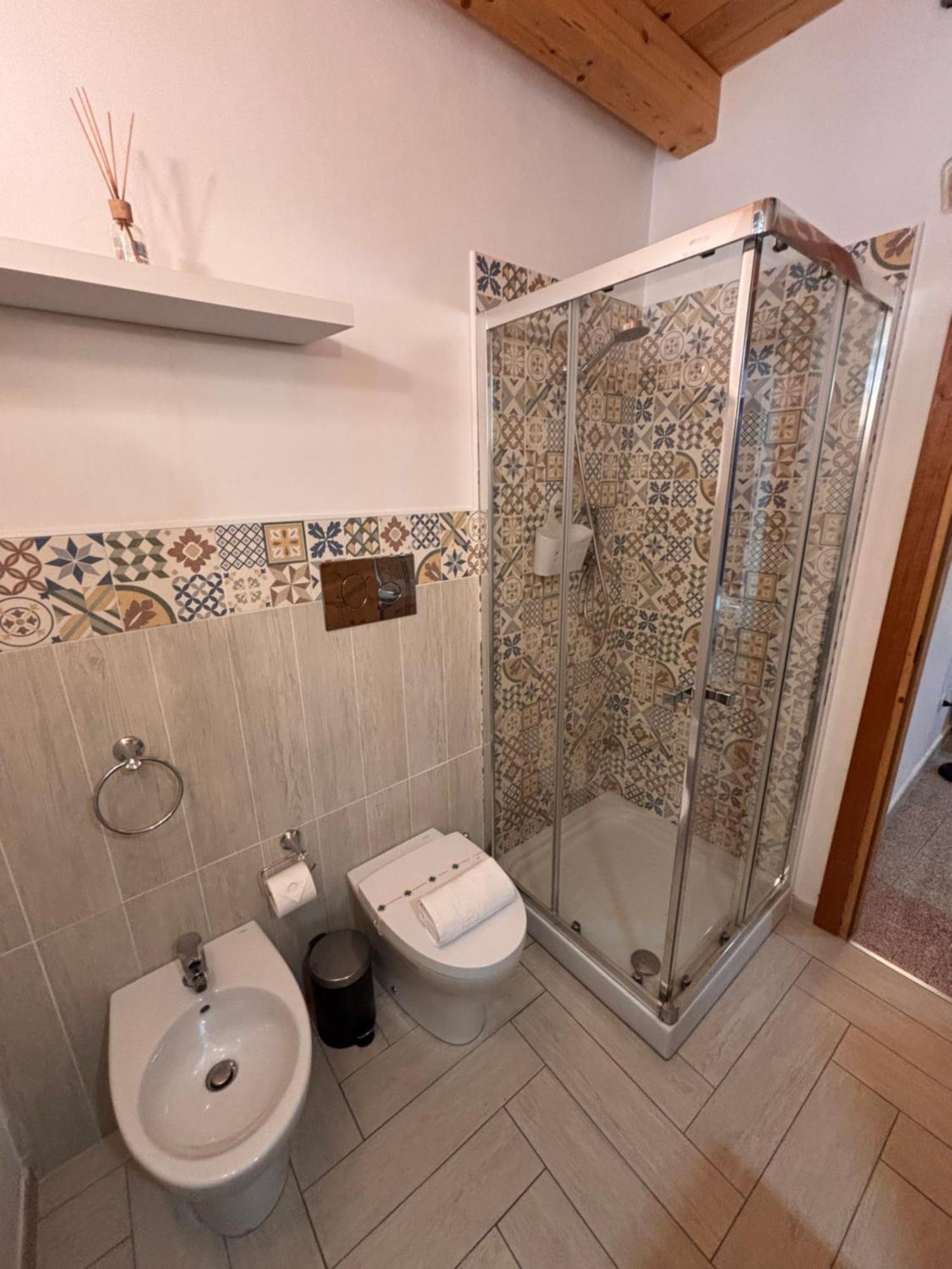Syracuseapartments Il Mare Di Ortigia Luaran gambar