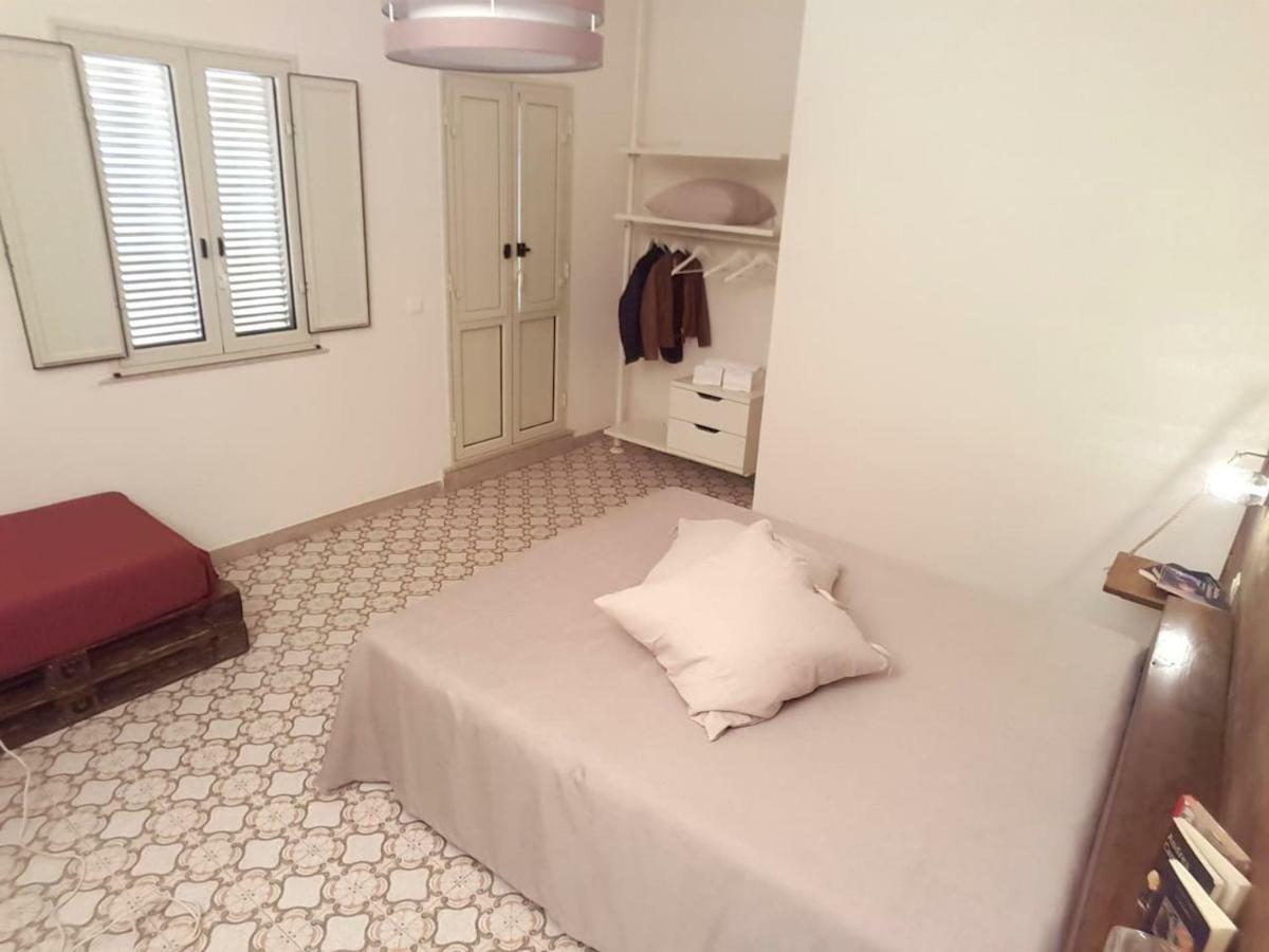Syracuseapartments Il Mare Di Ortigia Luaran gambar